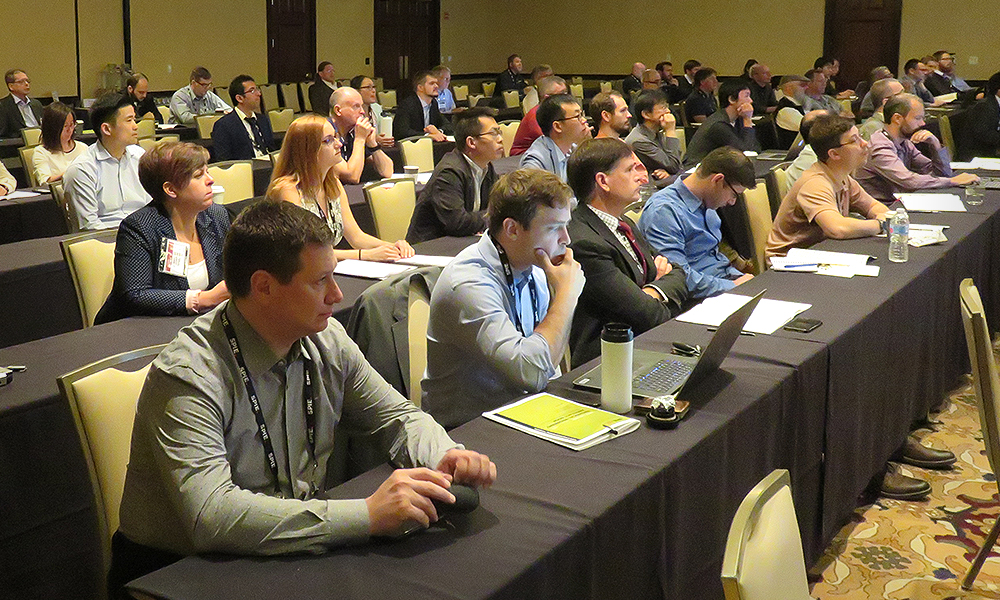 Attendees take an SPIE course
