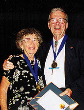Marjorie and Aden Meinel after 
receiving the Gold Medal of SPIE 
in 1997.